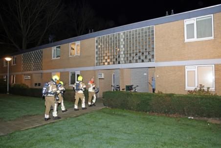 Brandweer rukt met spoed uit voor een gaslucht aan de Ir. Lelystraat Waalwijk