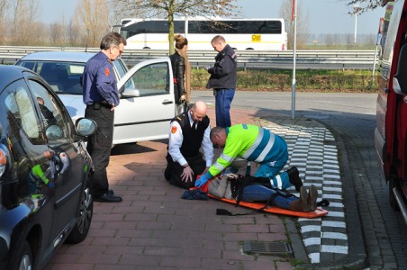 Vrouw raakt gewond na aanrijding aan de Taxandriaweg Waalwijk