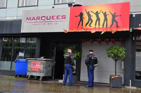 Marquees in Waalwijk voorlopig nog niet open