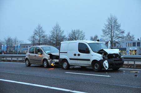 Kettingbotsing op A59 bij Waalwijk