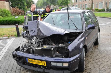 UPDATE: Flinke aanrijding op kruising aan de Prof. Nolenslaan Waalwijk