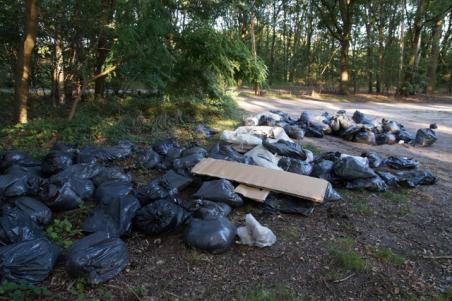Honderd zakken met hennepafval gedumpt in Waalwijk
