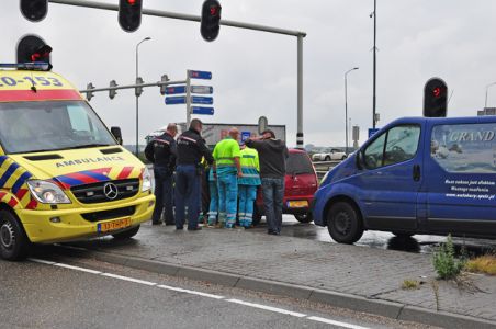 Kopstaart aanrijding aan de Taxandriaweg Waalwijk