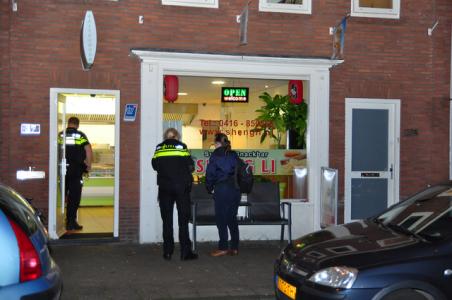 Gewapende overval op sushi-frietzaak in Waalwijk, daders ontkomen