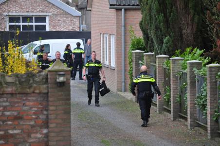 Politie doet inval in pand aan de Winterdijk Waalwijk