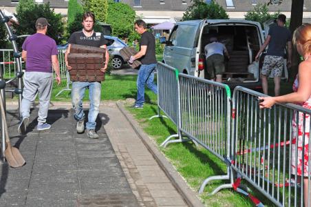 Speelplaats Waalwijk na brutale diefstal rubberen tegels weer open voor kinderen