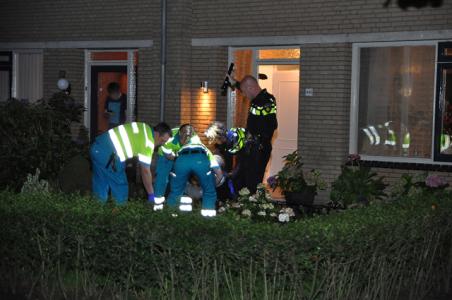 UPDATE: Man ligt gewond in voortuin aan de Beethovenlaan Waalwijk