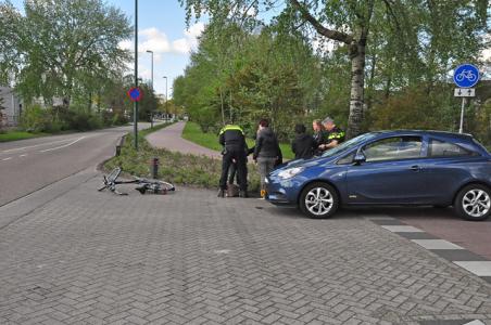 Meisje aangereden door automobilist aan de Bachlaan Waalwijk