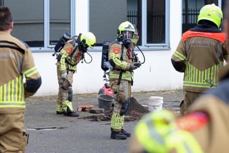 Brandweer rukt uit voor gaslek aan de Torenstraat Waalwijk