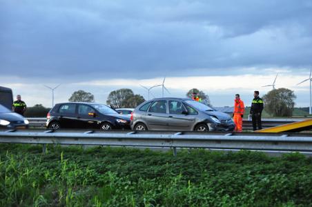 Ongeluk met vier auto&#039;s op A59 bij Waalwijk