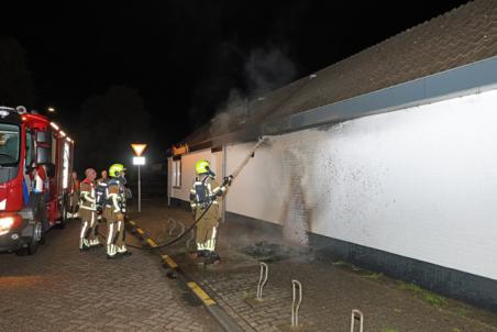 Containerbrand bij Domino’s Pizza zorgt voor schade aan pand
