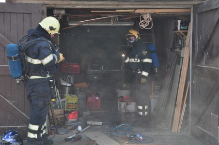 Brand in schuur aan de Nicolaas Beetsstraat Waalwijk