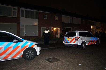 Poging overval in Waalwijk, politie met honden op zoek naar twee jonge daders