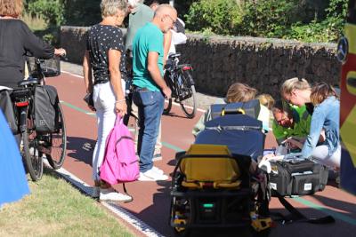 Vrouw raakt zwaargewond na botsing met fietser op het Halve Zolenpad Waalwijk